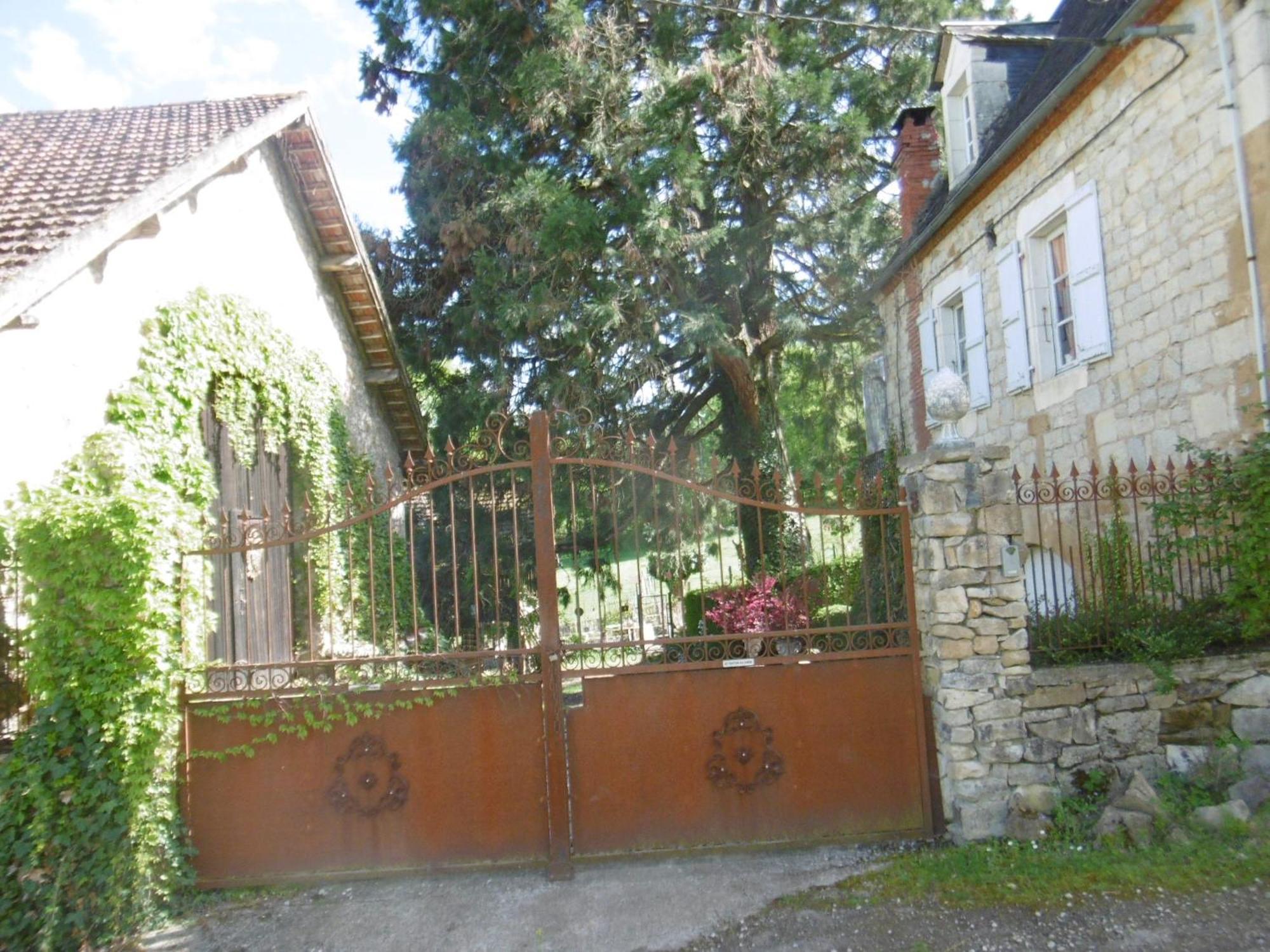Ferme De La Dorvalliere Cavagnac Luaran gambar